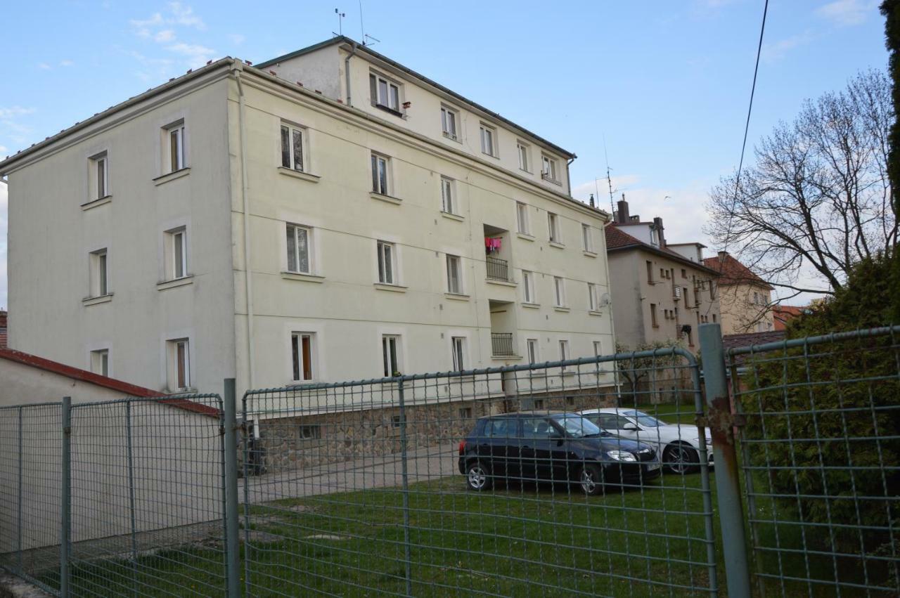 Apartmanovy Byt Třeboň Exterior foto